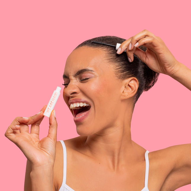 Anti-baby hair and eyebrow smoothing mascara